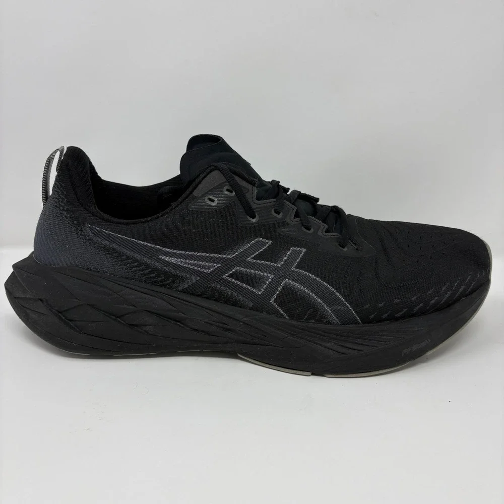 ASICS Novablast 4 Mens Size 15 Wide Black Running Shoes (1011B694)